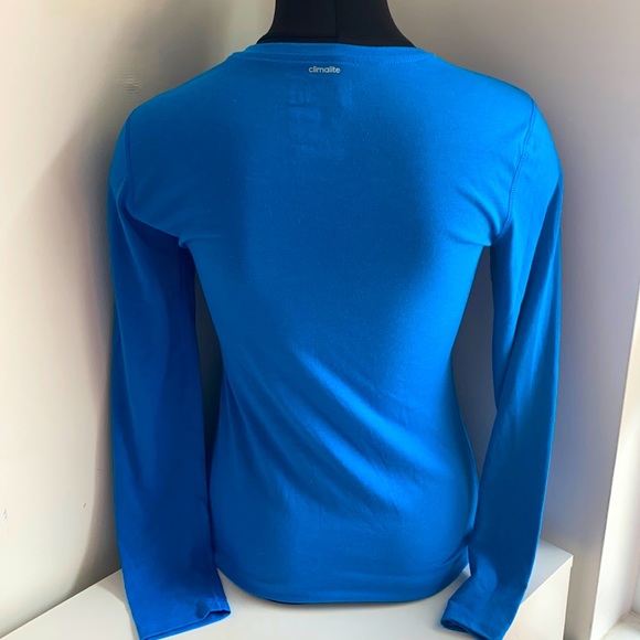 Blue Adidas Training Shirt - Picture 3 of 3